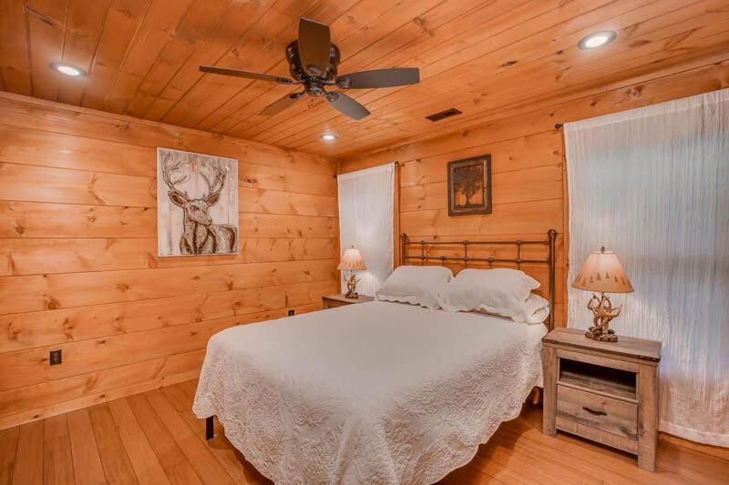 The Buckhorn By Stony Brook Cabins Gatlinburg Bagian luar foto