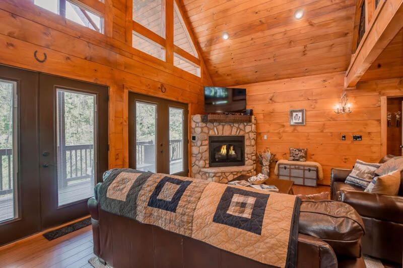 The Buckhorn By Stony Brook Cabins Gatlinburg Bagian luar foto